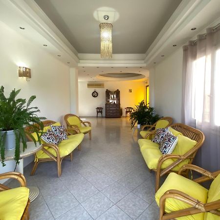 Lemon Art Hotel Apartments Tolón Exterior foto